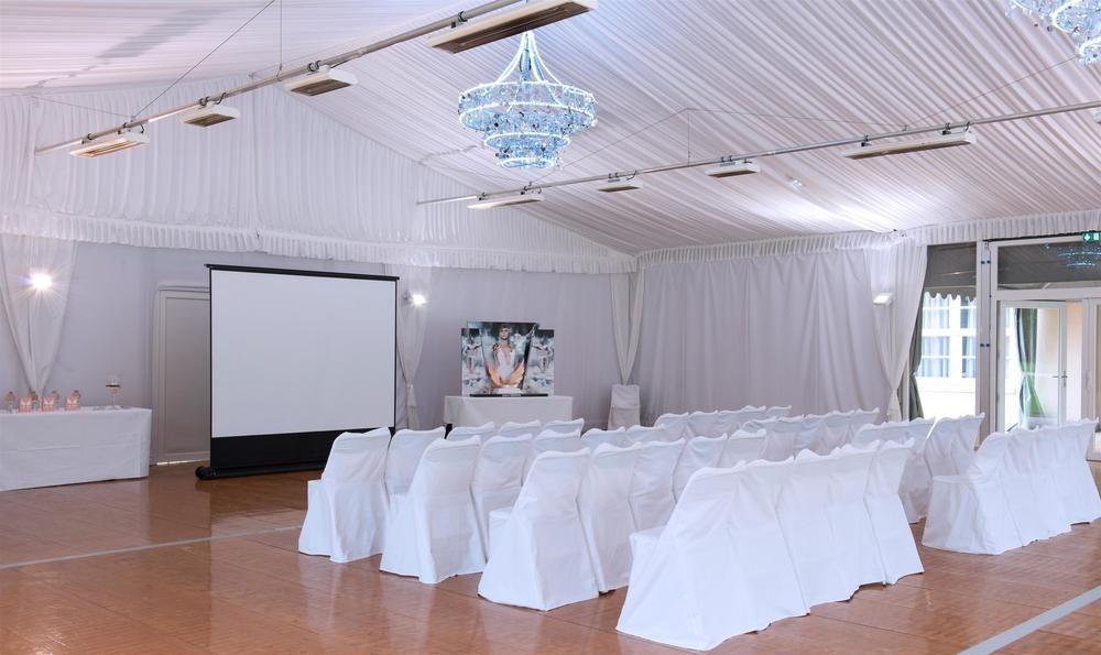 Country Club Hotel Yvre-l'Eveque ภายนอก รูปภาพ