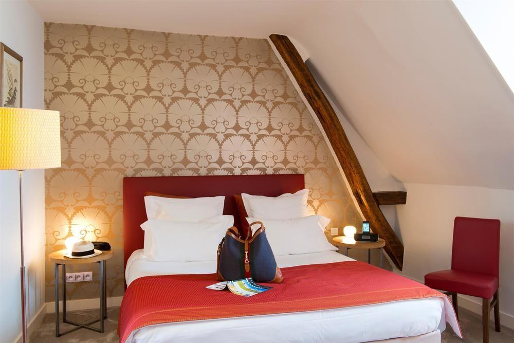 Country Club Hotel Yvre-l'Eveque ภายนอก รูปภาพ