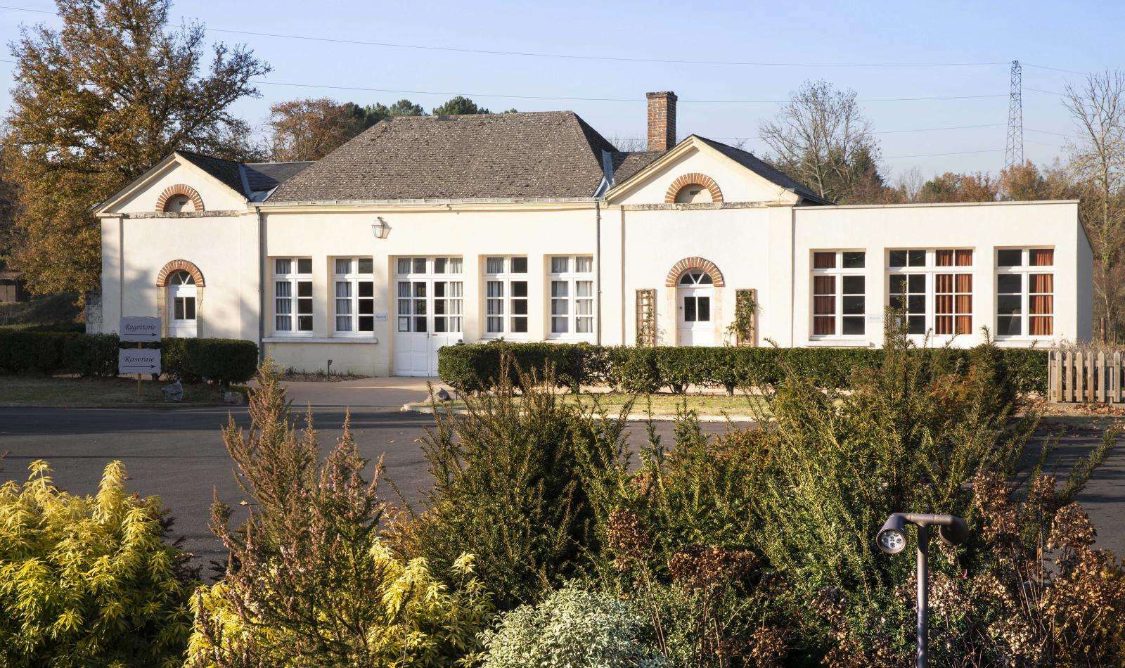 Country Club Hotel Yvre-l'Eveque ภายนอก รูปภาพ